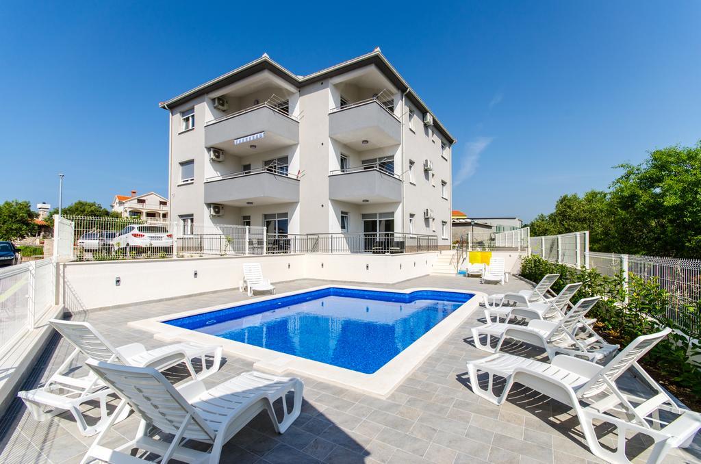 Apartments Villa Theodor Okrug Gornji Ruang foto